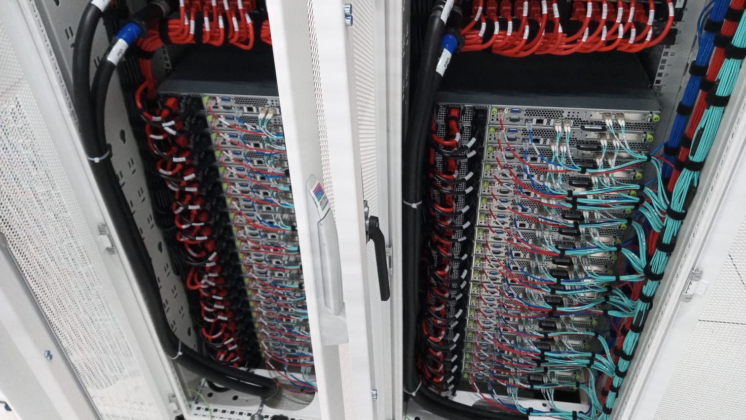 WhatsApp Image 2025-11-06 at 20.35.01 (1)